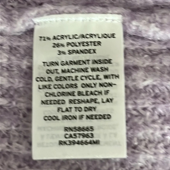 Free Press Ribbed V Neck Relaxed Fit Sweater in Lilac - NWOT - Size Small - Picture 5 of 5